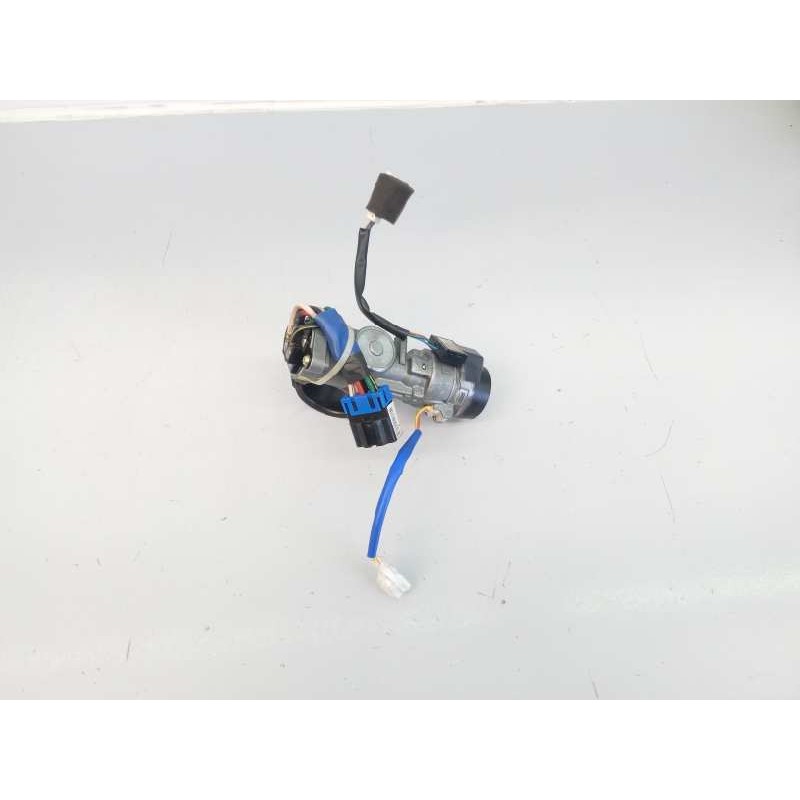 Recambio de antirrobo para ssangyong korando crystal 4x2 referencia OEM IAM   E1-B3-15-2