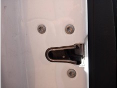 CERRADURA PUERTA DELANTERA IZQUIERDA 