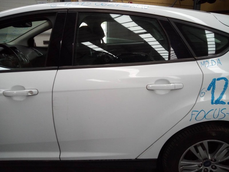 Recambio de puerta trasera izquierda para ford focus lim. (cb8) trend referencia OEM IAM   