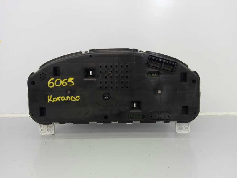 Recambio de cuadro instrumentos para ssangyong korando crystal 4x2 referencia OEM IAM 8021034050 11001772500S E3-A3-18-3