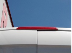 LUZ CENTRAL DE FRENO 