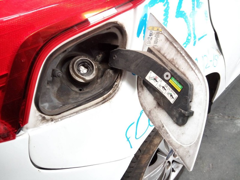 Recambio de tapa exterior combustible para ford focus lim. (cb8) trend referencia OEM IAM   