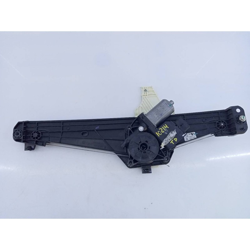 Recambio de elevalunas trasero derecho para peugeot 5008 active referencia OEM IAM 9811864680  E1-A4-4-2