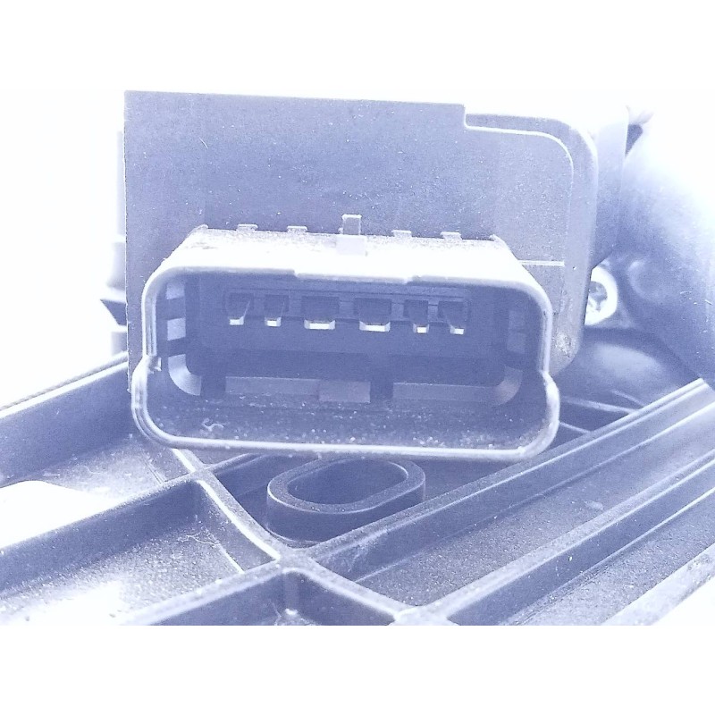 Recambio de elevalunas trasero derecho para peugeot 5008 active referencia OEM IAM 9811864680  E1-A4-4-2