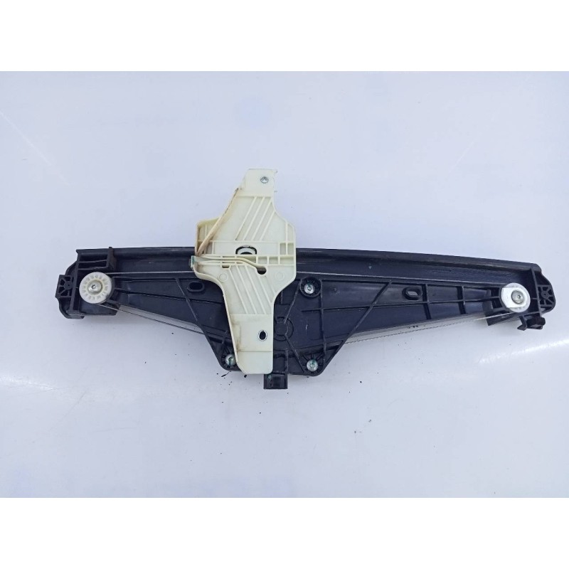 Recambio de elevalunas trasero derecho para peugeot 5008 active referencia OEM IAM 9811864680  E1-A4-4-2