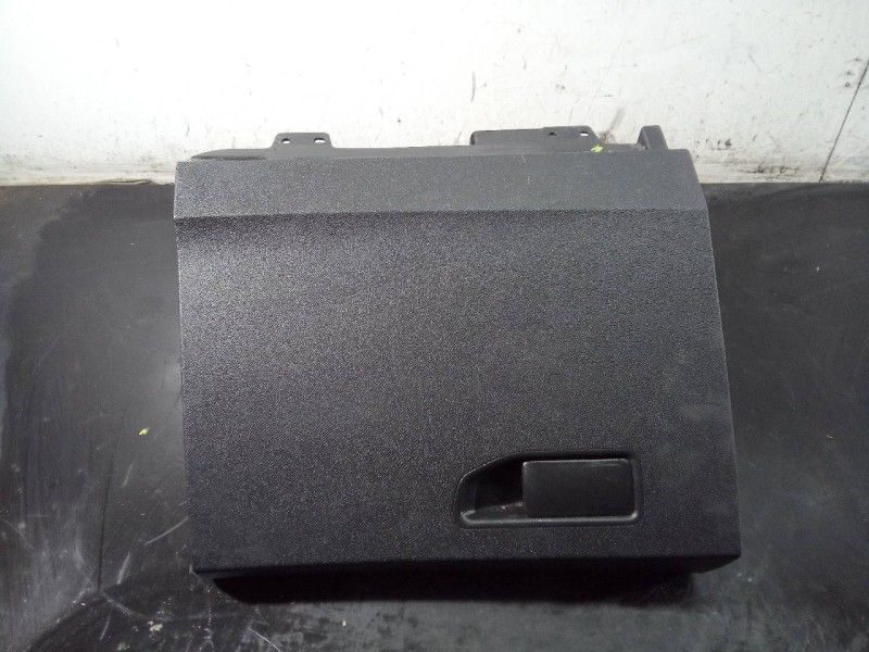 Recambio de guantera para peugeot 5008 active referencia OEM IAM   P2-A3-7