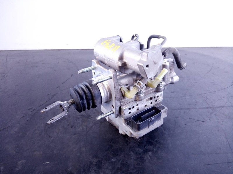 Recambio de abs para toyota auris hybrid advance referencia OEM IAM 4721012880  P3-B8-22-5