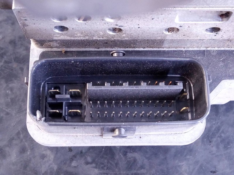 Recambio de abs para toyota auris hybrid advance referencia OEM IAM 4721012880  P3-B8-22-5