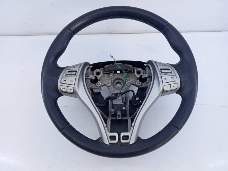 Recambio de volante para nissan qashqai (j11) acenta referencia OEM IAM   E2-A4-54-1