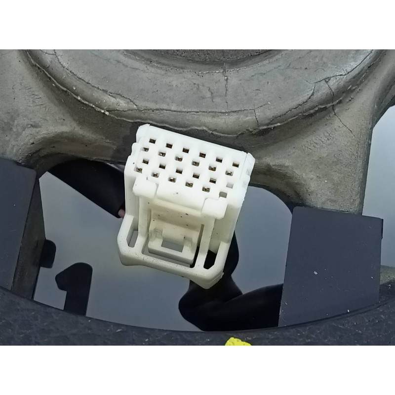 Recambio de volante para nissan qashqai (j11) acenta referencia OEM IAM   E2-A4-54-1