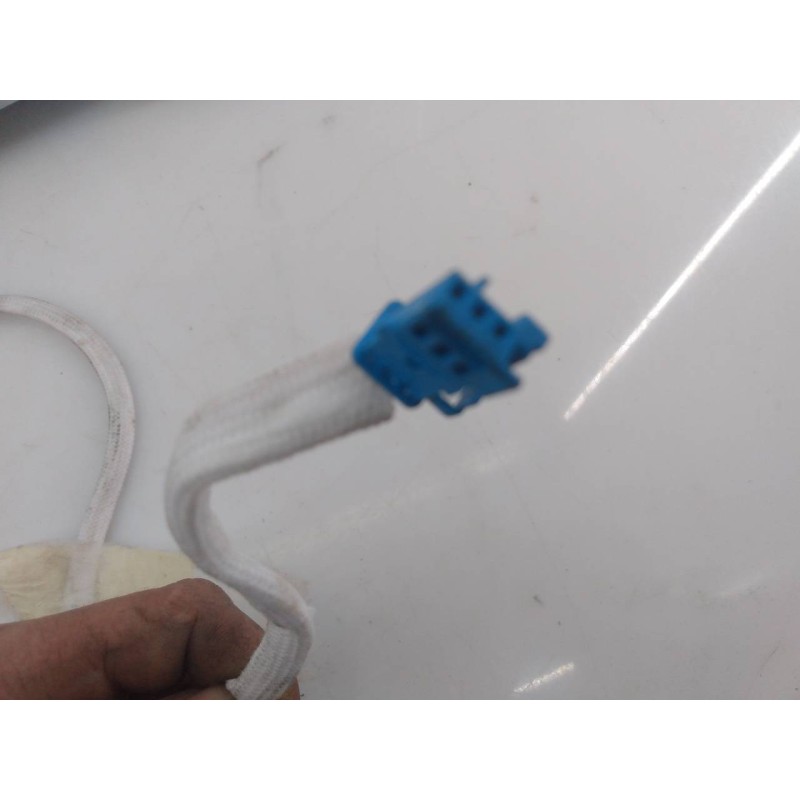 Recambio de parasol derecho para peugeot 5008 active referencia OEM IAM 180203A  E1-A4-39-1