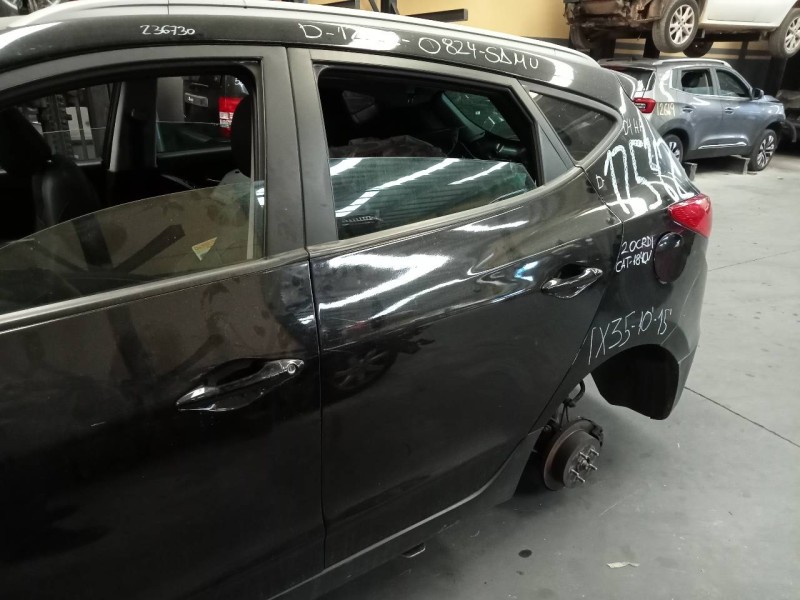 Recambio de puerta trasera izquierda para hyundai ix35 style awd referencia OEM IAM   