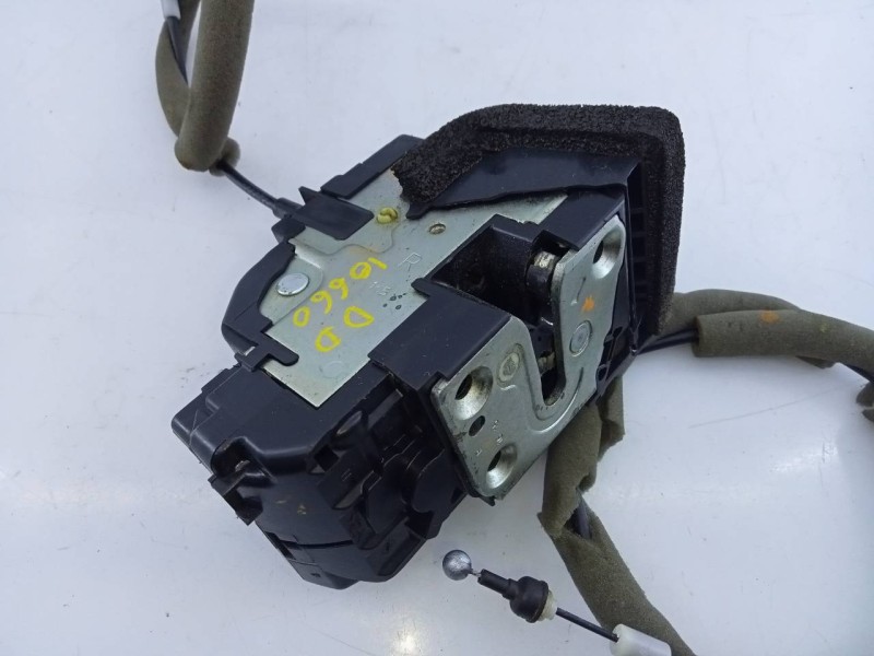 Recambio de cerradura puerta delantera derecha para nissan qashqai (j11) acenta referencia OEM IAM   E2-A4-55-2