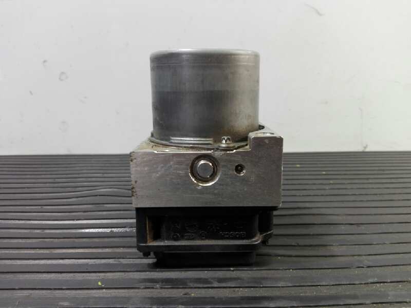 Recambio de abs para renault megane ii familiar authentique referencia OEM IAM 8200038695 0265231300 P3-A8-27-2
