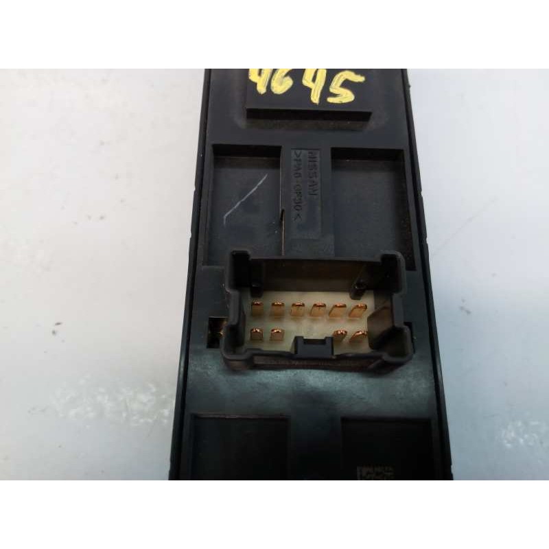 Recambio de mando elevalunas delantero izquierdo para nissan qashqai (j11) referencia OEM IAM   E3-B4-28-3