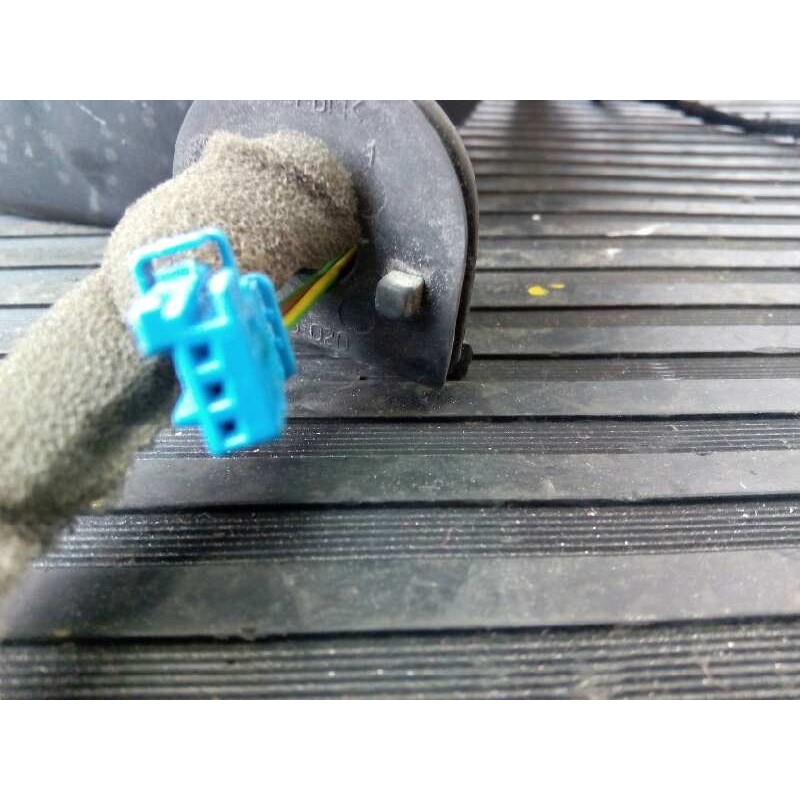 Recambio de retrovisor izquierdo electrico para citroën c4 grand picasso referencia OEM IAM   E1-A4-46-1