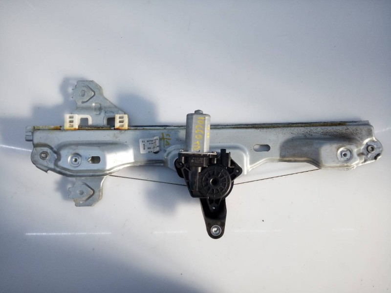 Recambio de elevalunas trasero derecho para nissan qashqai (j11) acenta referencia OEM IAM   E2-A4-49-2