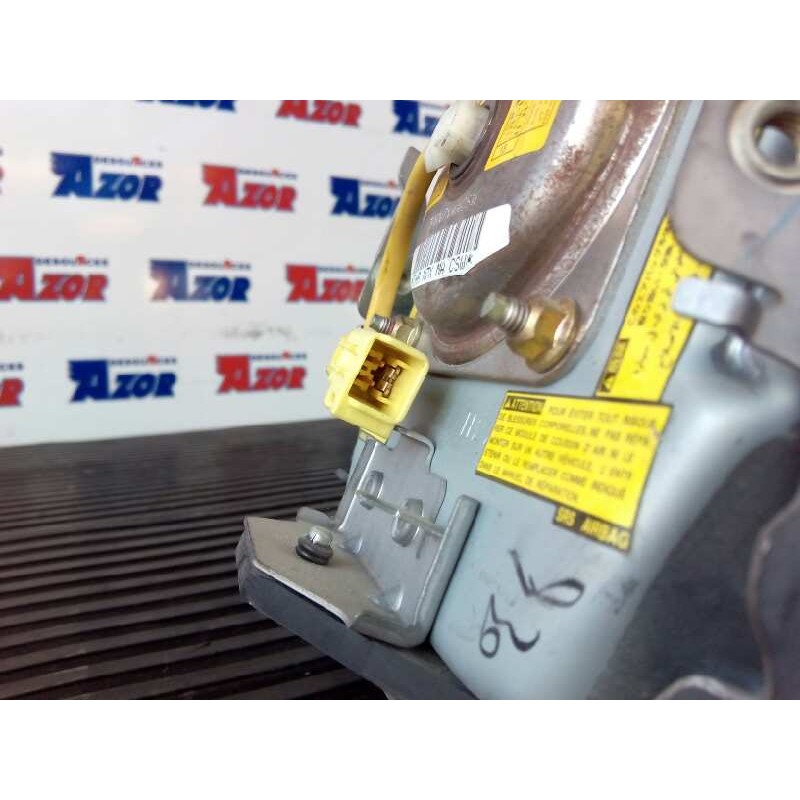 Recambio de airbag delantero izquierdo para toyota hilux (kun) 2.5 turbodiesel referencia OEM IAM THRN7XMACSW  E2-B4-29-2