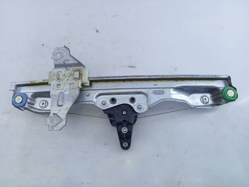 Recambio de elevalunas trasero izquierdo para nissan qashqai (j11) acenta referencia OEM IAM 827014EA0A C17320101 E2-A4-61-1