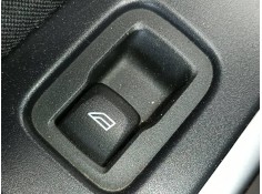 MANDO ELEVALUNAS TRASERO IZQUIERDO 