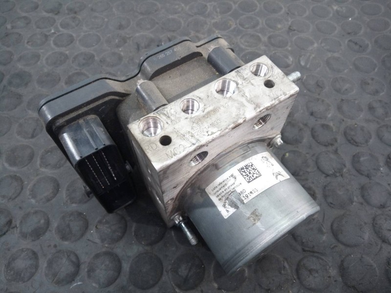 Recambio de abs para peugeot 5008 active referencia OEM IAM 9826694380  P3-A8-18-3