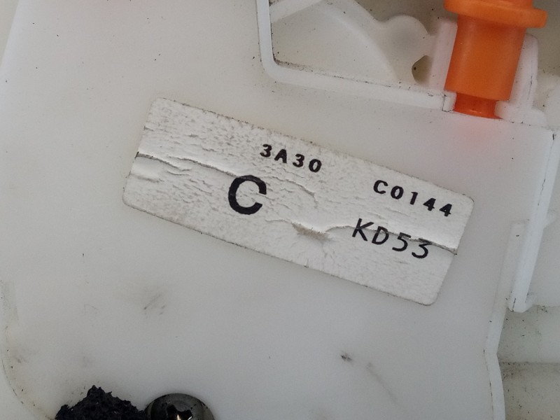 Recambio de cerradura puerta trasera derecha para mazda cx-5 style 2wd referencia OEM IAM KD53  E2-A2-5-2