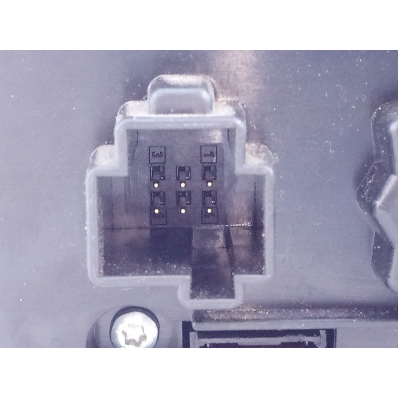 Recambio de mando luces para volvo v60 kombi kinetic referencia OEM IAM 30739448 10096701 E3-B5-43-2