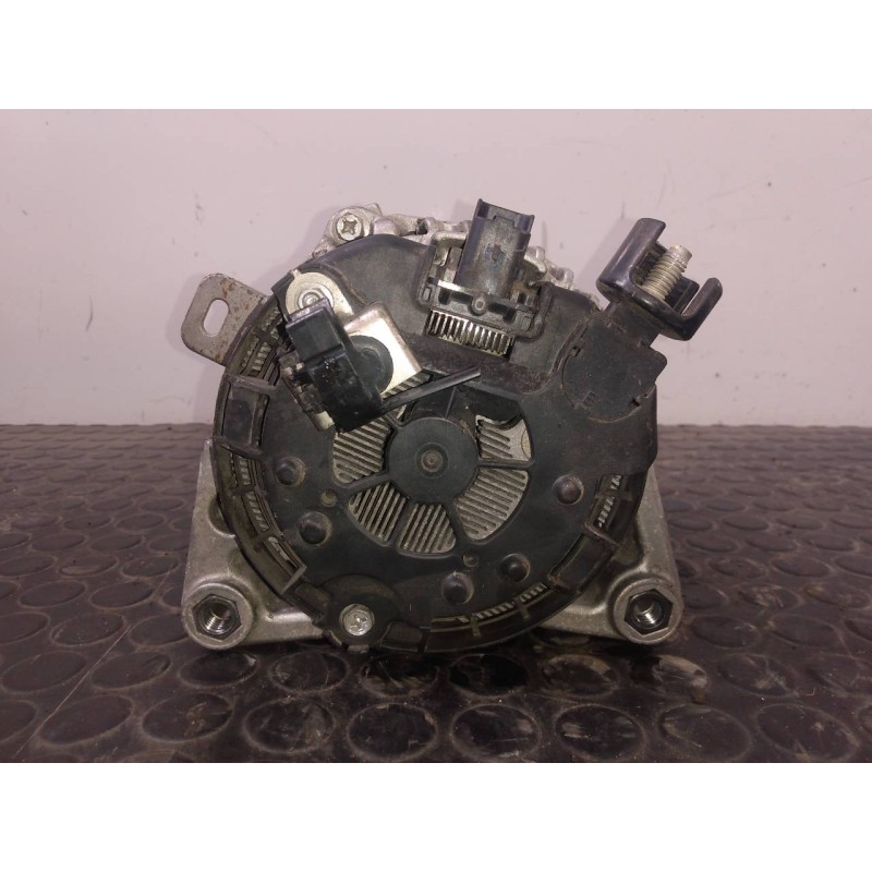 Recambio de alternador para peugeot 5008 active referencia OEM IAM 9824742980  P3-B5-2-3