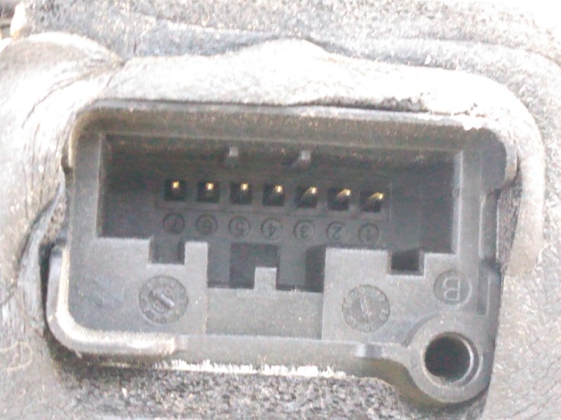 Recambio de cerradura puerta delantera izquierda para volkswagen golf vi (5k1) sport referencia OEM IAM 5K1837015  E1-B6-52-2