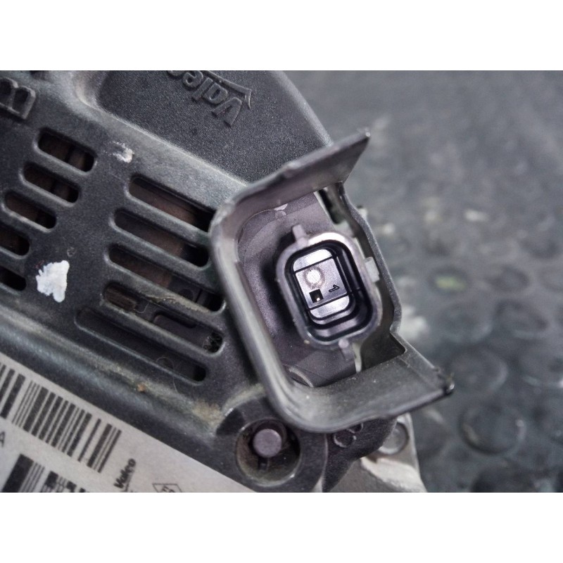 Recambio de alternador para renault clio iv business referencia OEM IAM 231001318R  P3-A4-15-4