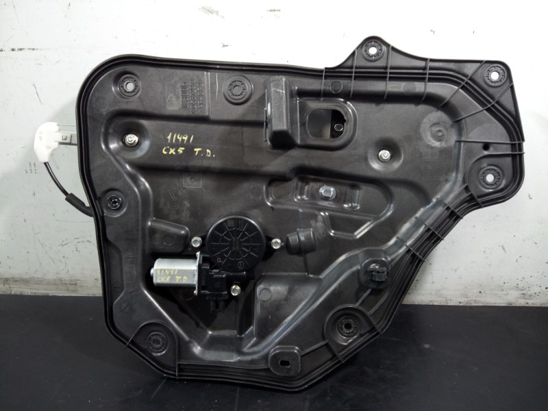 Recambio de elevalunas trasero derecho para mazda cx-5 style 2wd referencia OEM IAM D6515858X KD537297X P2-B4-28