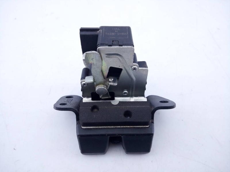 Recambio de cerradura maletero / porton para hyundai ix35 style awd referencia OEM IAM 812301H300  E2-B5-61-1
