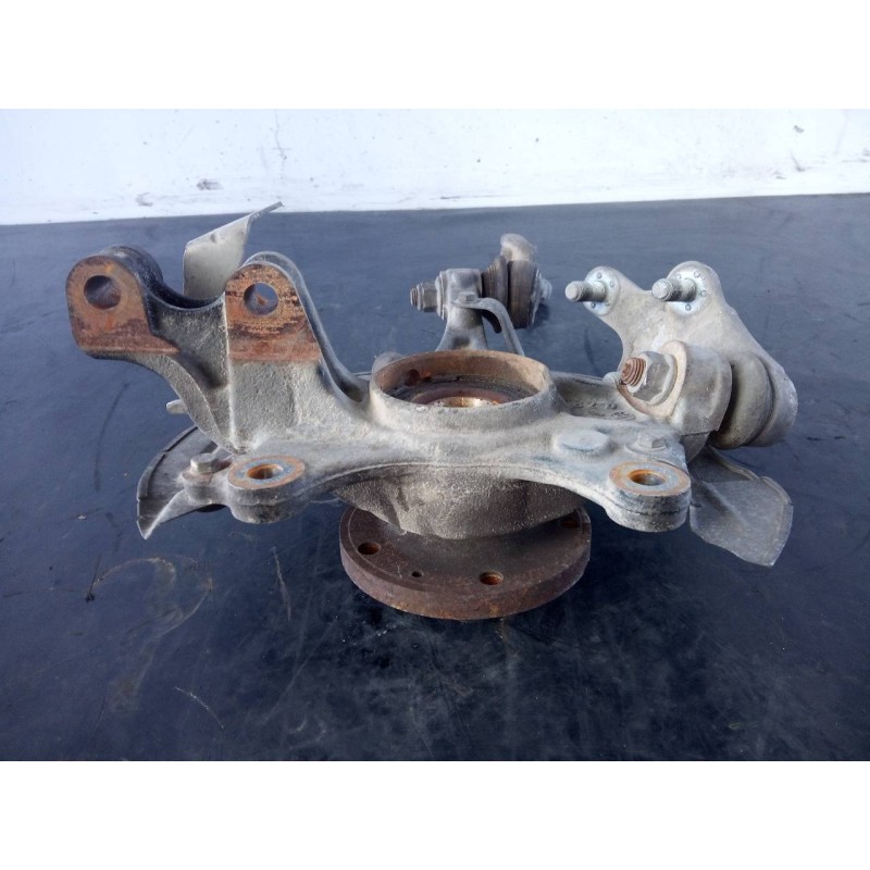 Recambio de mangueta delantera derecha para peugeot 5008 active referencia OEM IAM   P1-A4-13