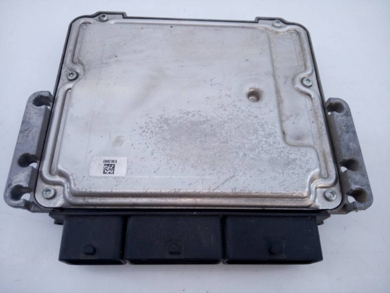 Recambio de centralita motor uce para renault clio iv business referencia OEM IAM 237106319R 0281032811 E2-A1-9-7