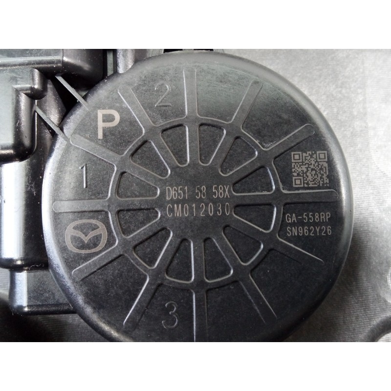 Recambio de elevalunas trasero derecho para mazda cx-5 style 2wd referencia OEM IAM D6515858X KD537297X P2-B4-28