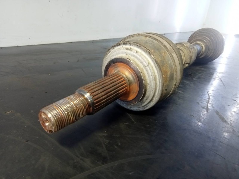 Recambio de transmision delantera izquierda para toyota auris hybrid advance referencia OEM IAM DE14L  P1-B6-12