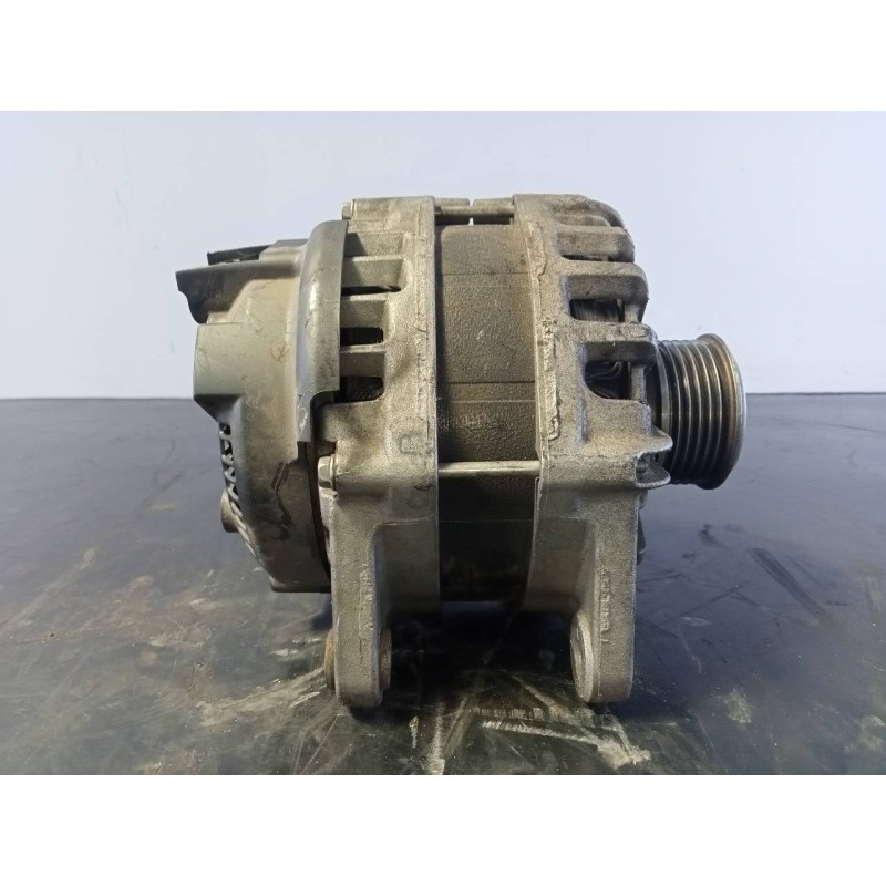 Recambio de alternador para dacia lodgy stepway referencia OEM IAM 231009392R 202442740587220016731 P3-B4-17-3