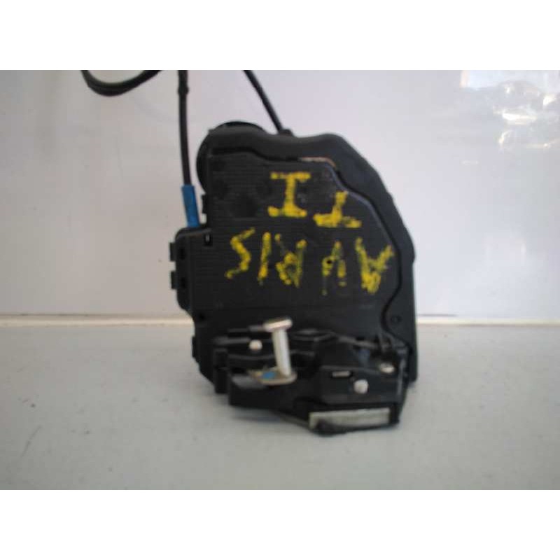 Recambio de cerradura puerta delantera derecha para toyota auris referencia OEM IAM A046693  E2-B4-30-2