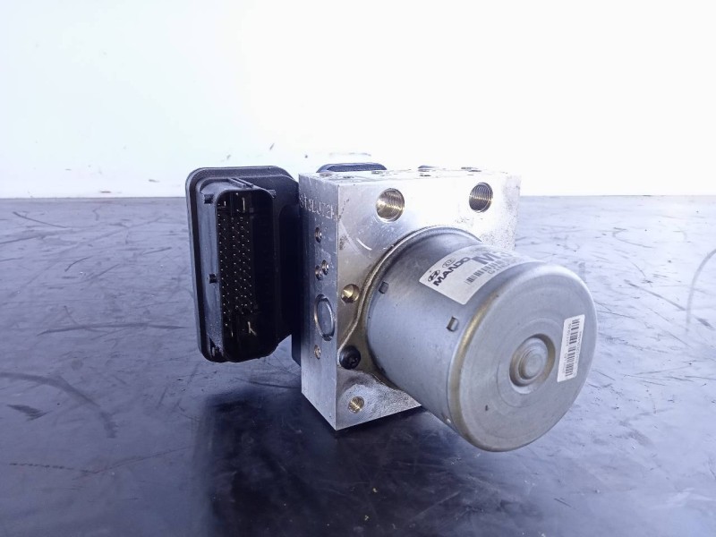 Recambio de abs para hyundai ix35 style awd referencia OEM IAM 589202Y350 BE6003B106 P3-A8-18-2