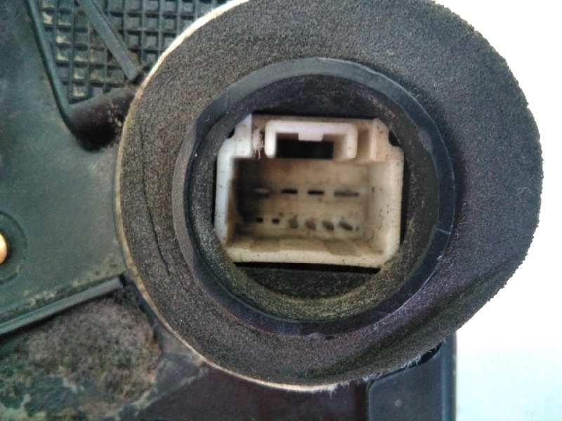 Recambio de cerradura puerta delantera derecha para toyota auris referencia OEM IAM   E2-B4-30-2