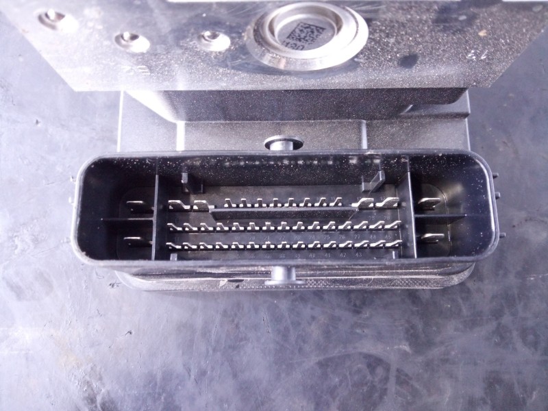 Recambio de abs para dacia sandero iii referencia OEM IAM 476600929R 476604584R P3-A8-19-4