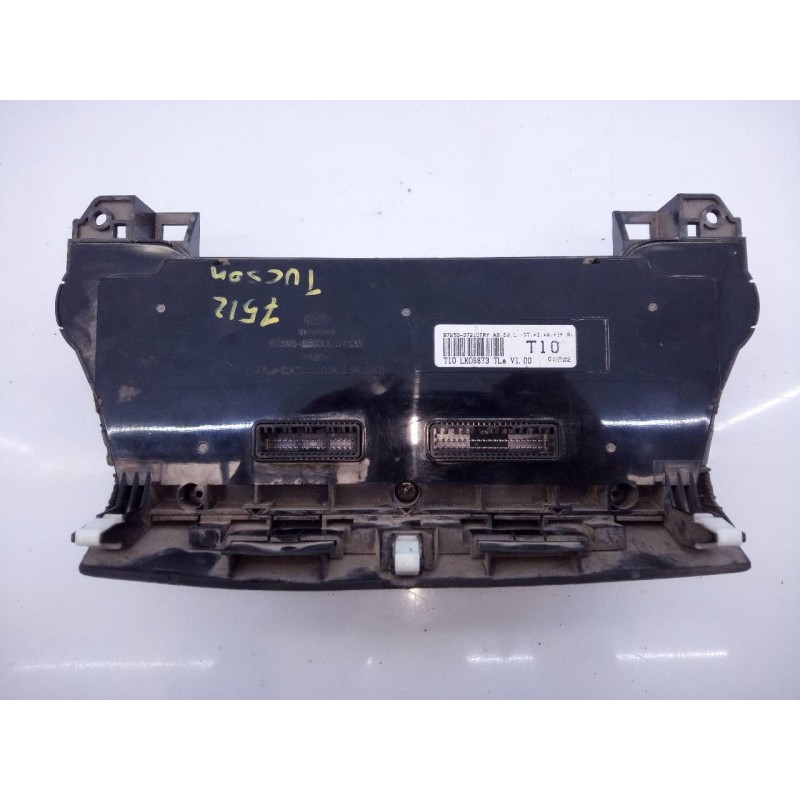 Recambio de mando climatizador para hyundai tucson essence bluedrive 2wd referencia OEM IAM 97250D7210  E3-A3-24-2