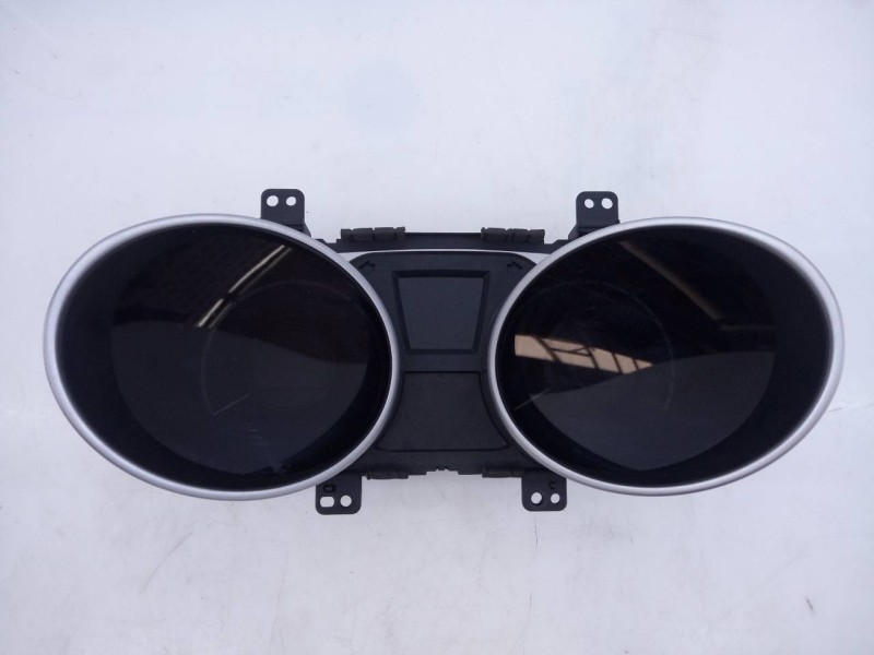 Recambio de cuadro instrumentos para hyundai ix35 style awd referencia OEM IAM 940072Y321  E3-A3-49-1