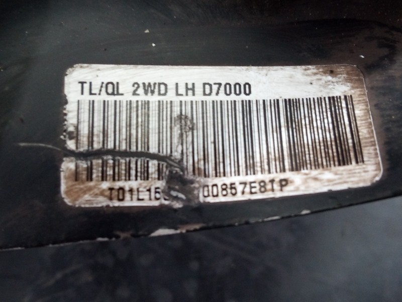 Recambio de mangueta delantera izquierda para hyundai tucson essence bluedrive 2wd referencia OEM IAM 2WDLHD7000  