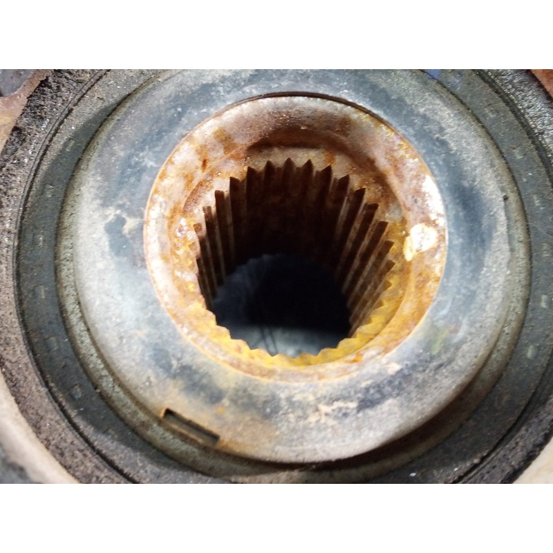 Recambio de mangueta delantera izquierda para hyundai tucson essence bluedrive 2wd referencia OEM IAM 2WDLHD7000  