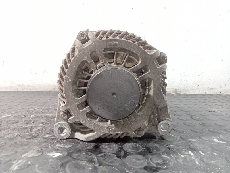 Recambio de alternador para peugeot 407 st confort referencia OEM IAM 9654752880  P3-B6-3-5