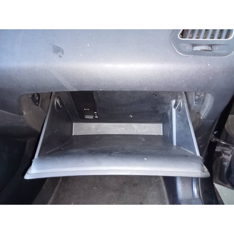 Recambio de guantera para hyundai ix35 style awd referencia OEM IAM   