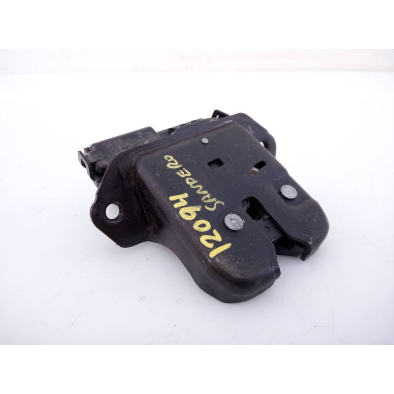 Recambio de cerradura maletero / porton para dacia sandero iii referencia OEM IAM 905030754R  E1-A1-35-2