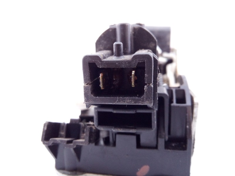 Recambio de cerradura puerta delantera derecha para dacia lodgy stepway referencia OEM IAM   E1-A1-36-1