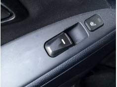 MANDO ELEVALUNAS TRASERO DERECHO 